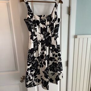 White House Black Market Black and White Floral Mini Dress